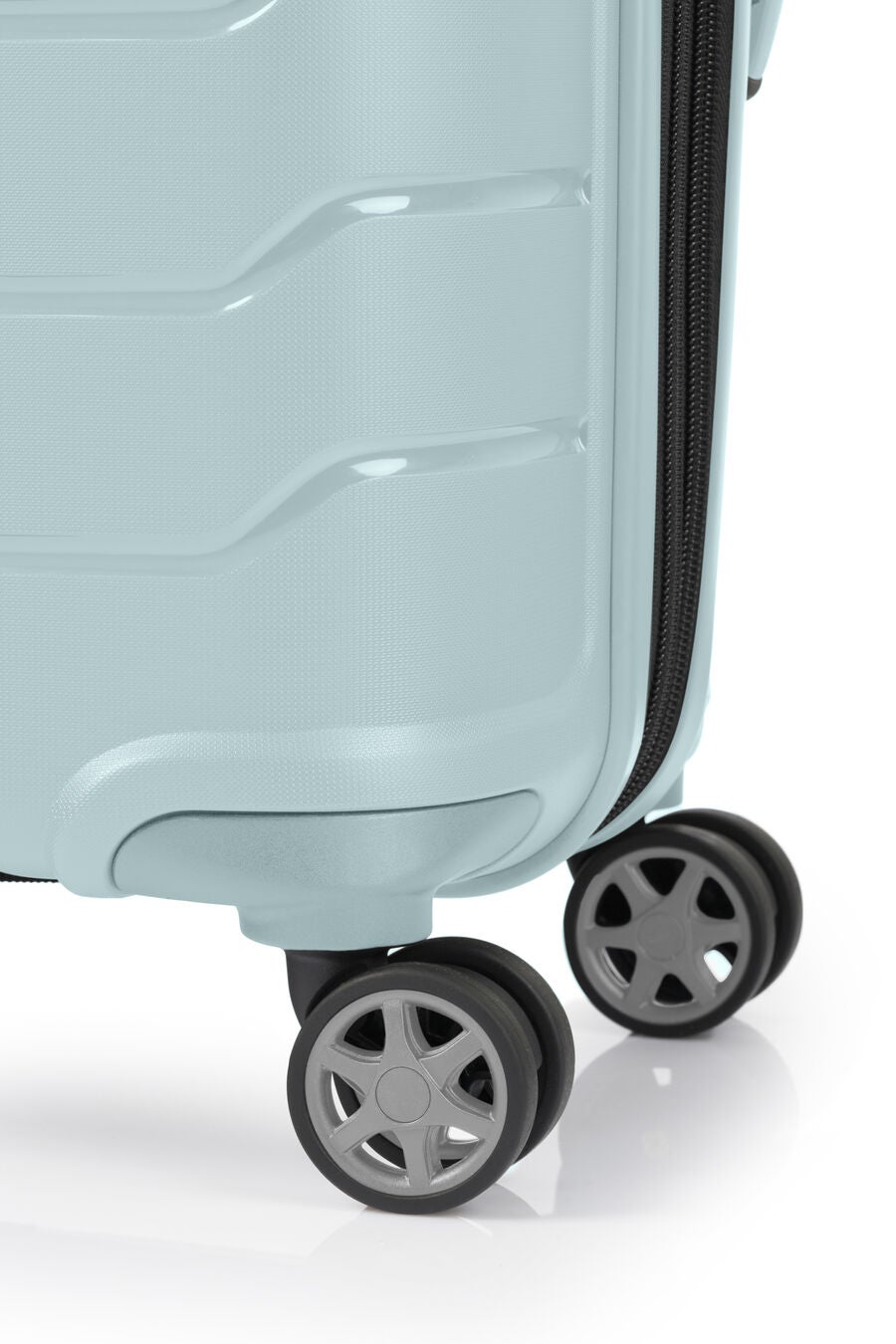 OC2LITE CARRY-ON SMALL 55CM 2.6KG SUITCASE EXPANDABLE