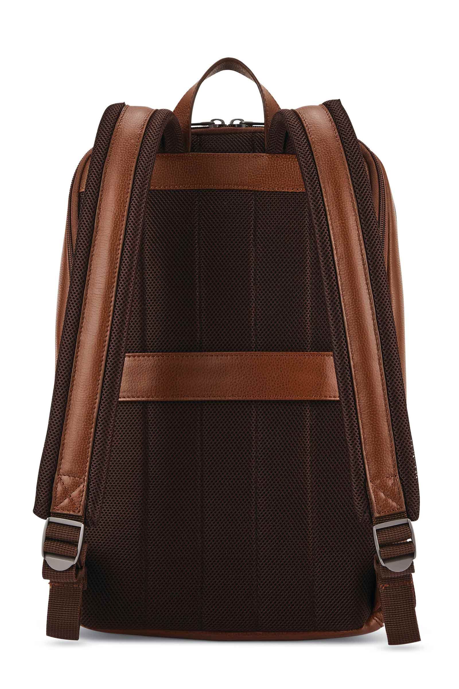 The Slim Backpack Hazelnut – Poppy Barley