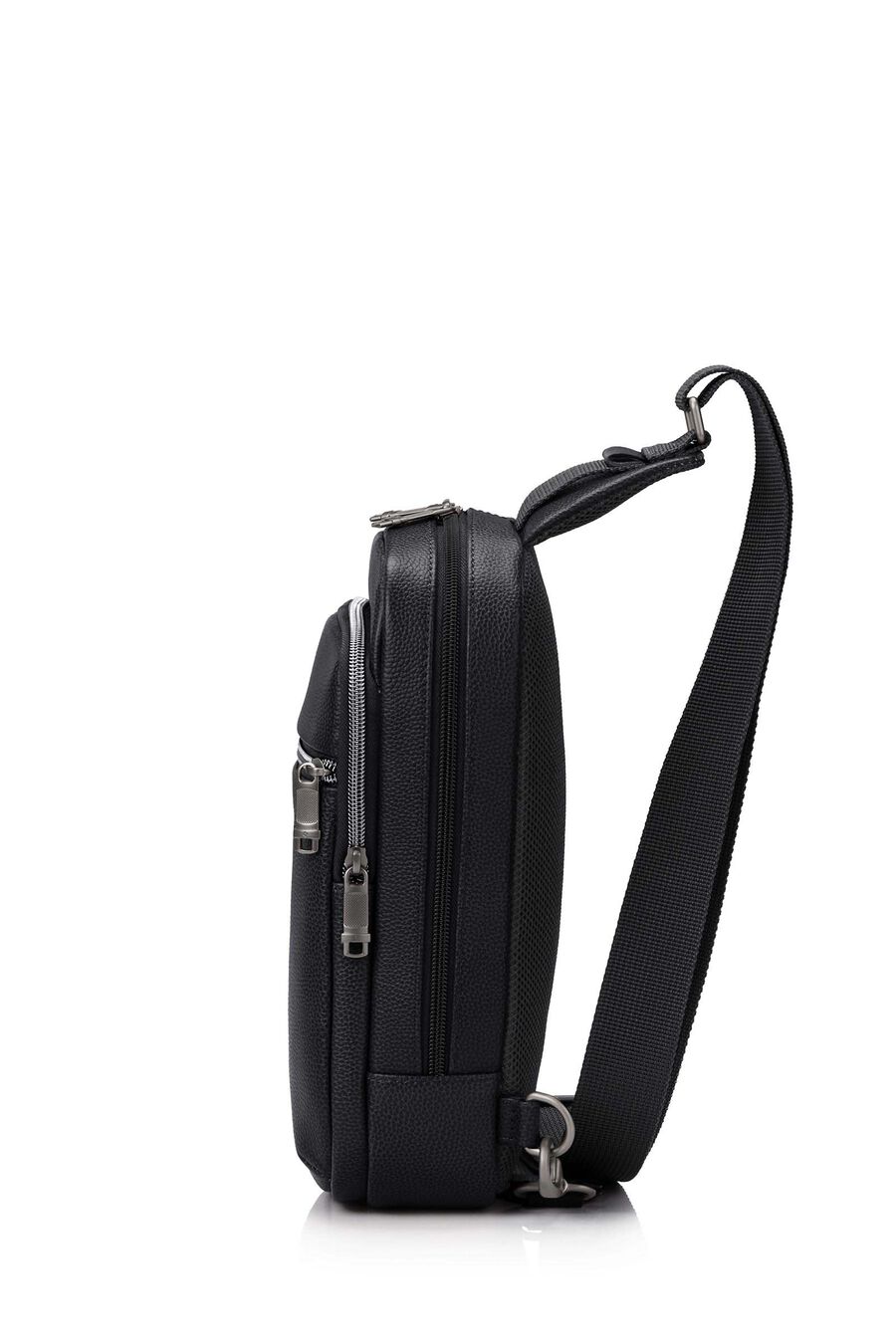 CLASSIC LEATHER SLING BAG