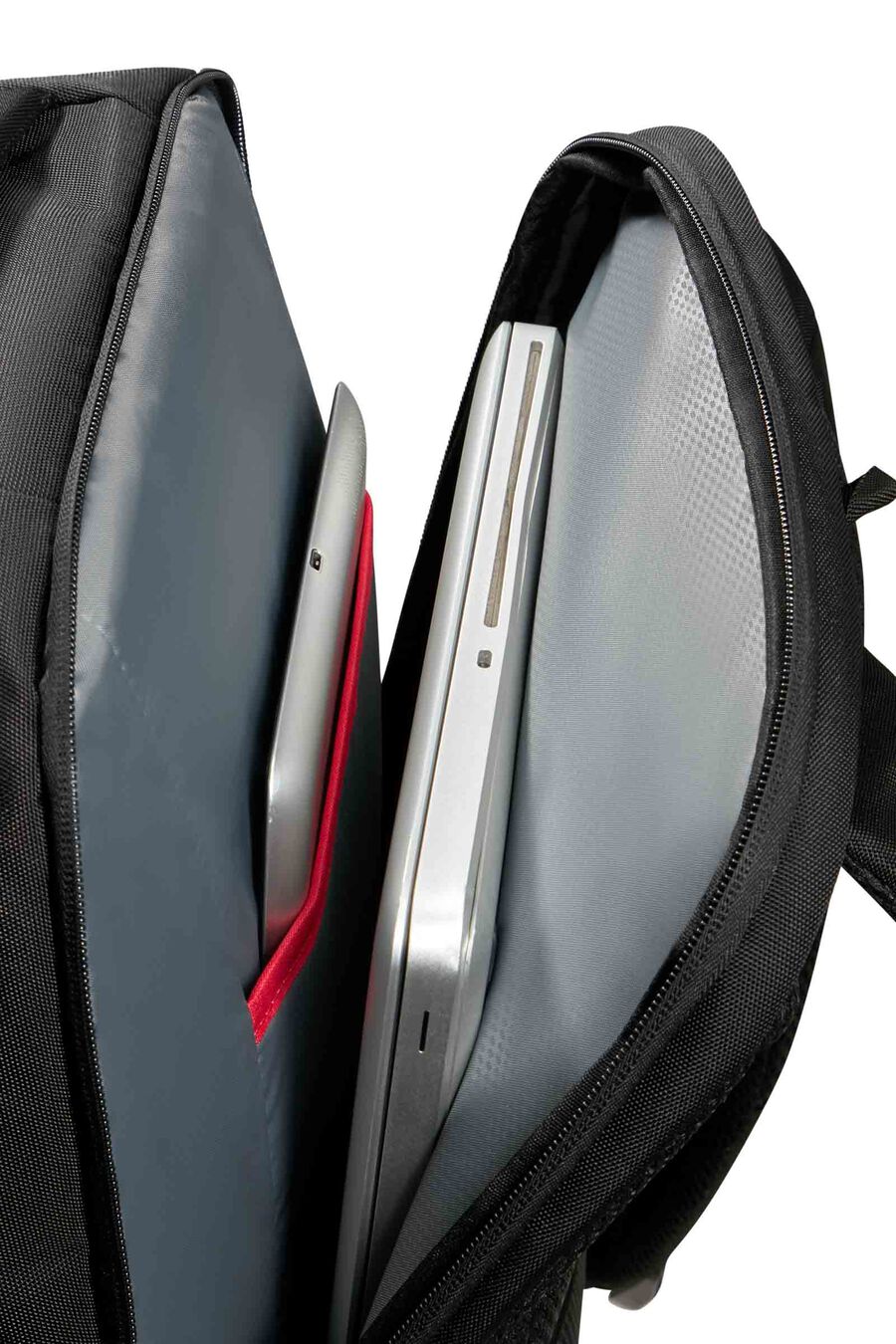GUARDIT 3 15.6'' LAPTOP UNDERSEAT MEDIUM BACKPACK