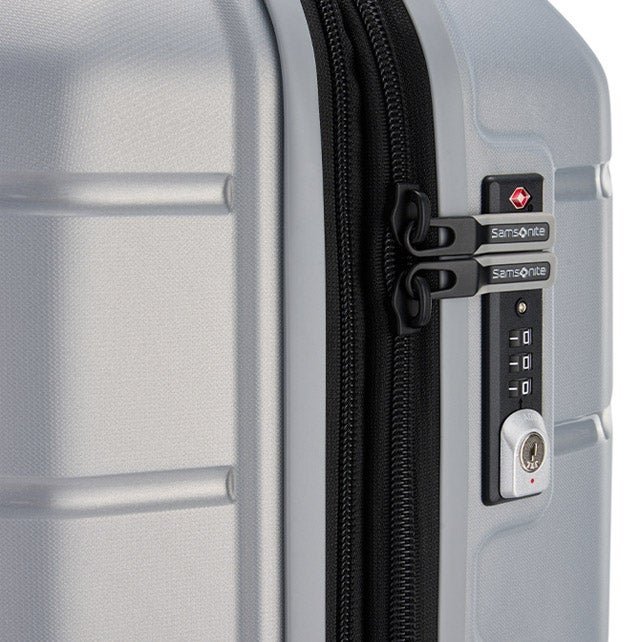 OC2LITE SUITCASE 75CM EXPANDABLE-S