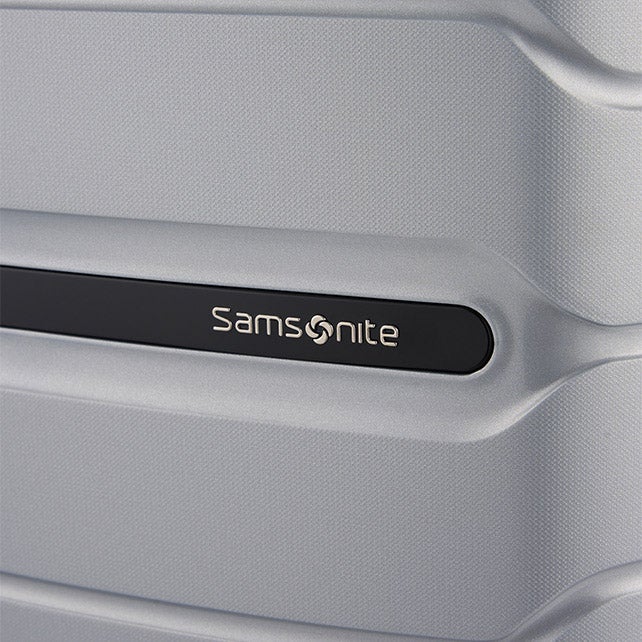 OC2LITE CARRY-ON SUITCASE 55CM EXPANDABLE-S
