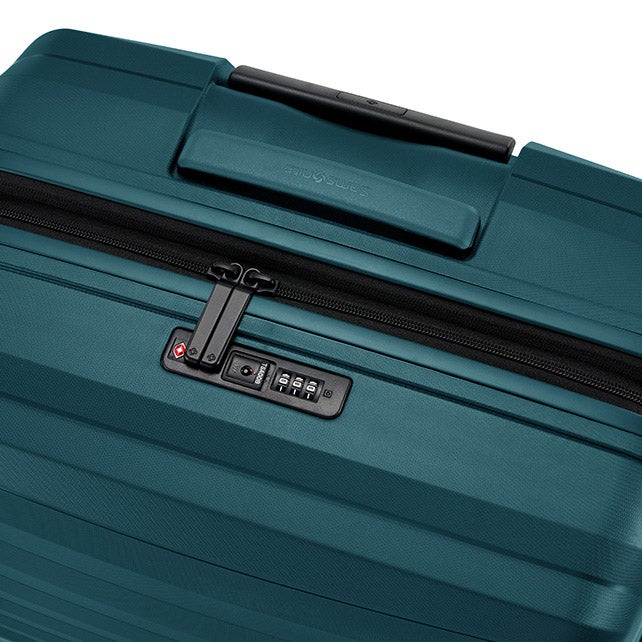OCTOLITE NEO SUITCASE 75CM EXPANDABLE