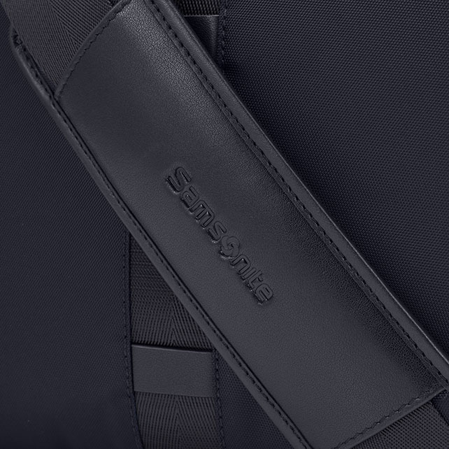 URBAN-EYE DLX BAILHANDLE 15.6"