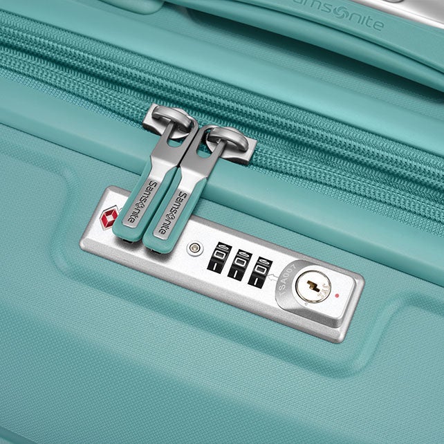 OC2LITE CARRY-ON SUITCASE 55CM EXPANDABLE-S