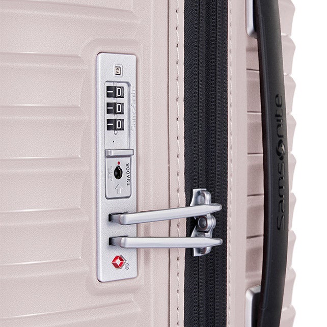 UPSCAPE SUITCASE 81CM EXPANDABLE