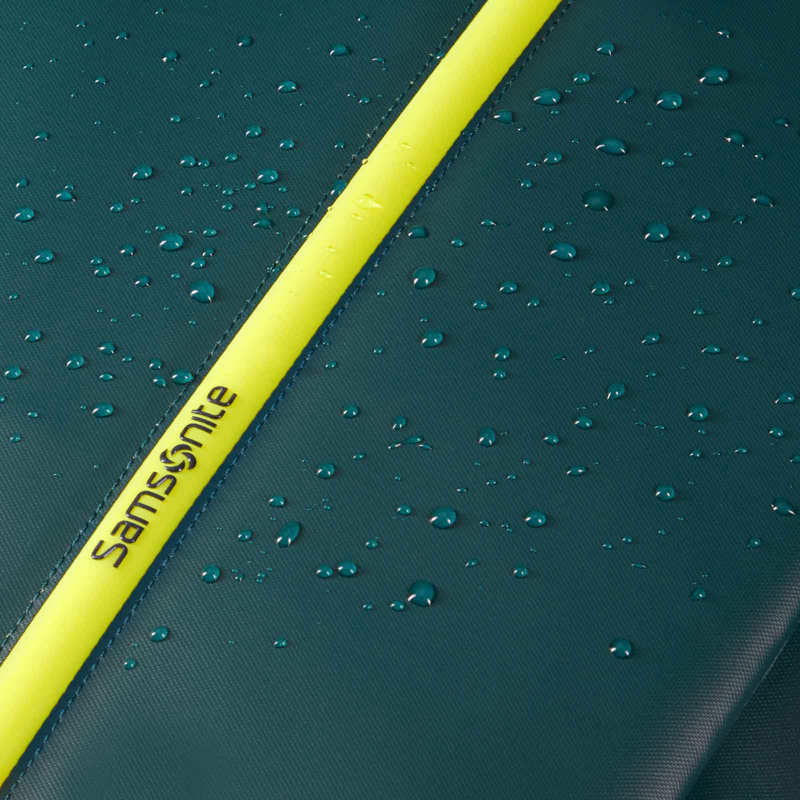 ECODIVER WHEELED DUFFLE 67CM