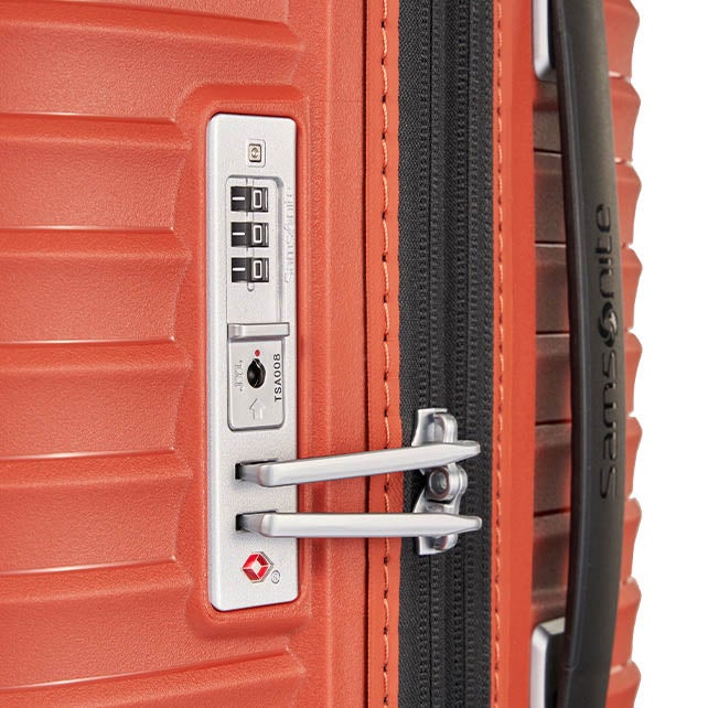 UPSCAPE CHECK-IN LARGE 75CM 3.4KG SUITCASE EXPANDABLE