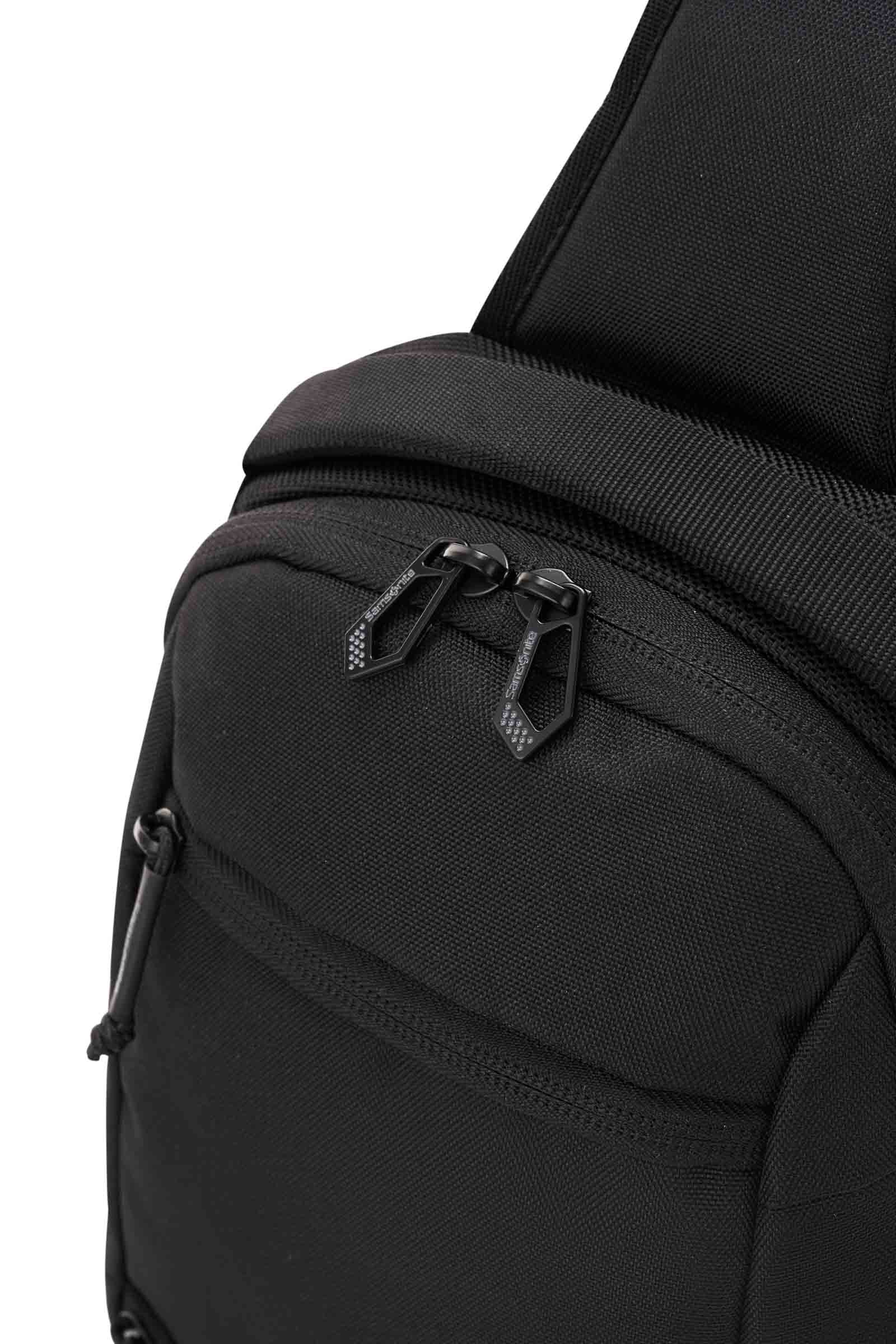 DETOUR SLING BAG