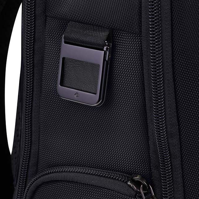 URBAN-EYE DLX LPT BACKPACK 15.6"